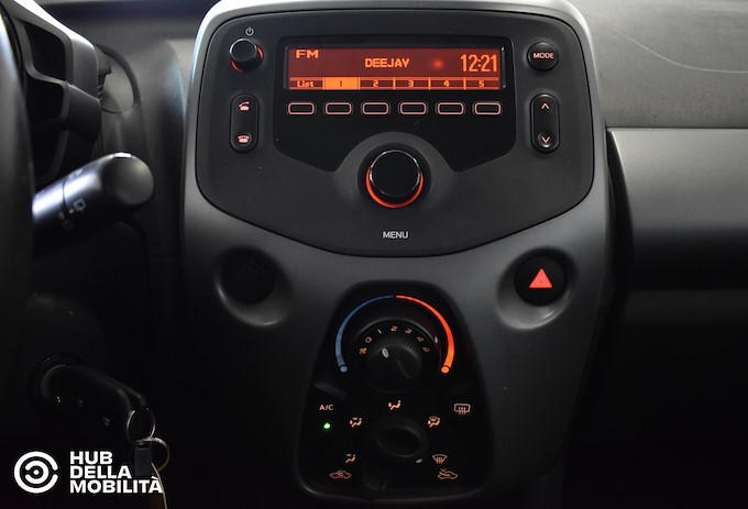 TOYOTA Aygo Connect 1.0 VVT-i  X-Cool